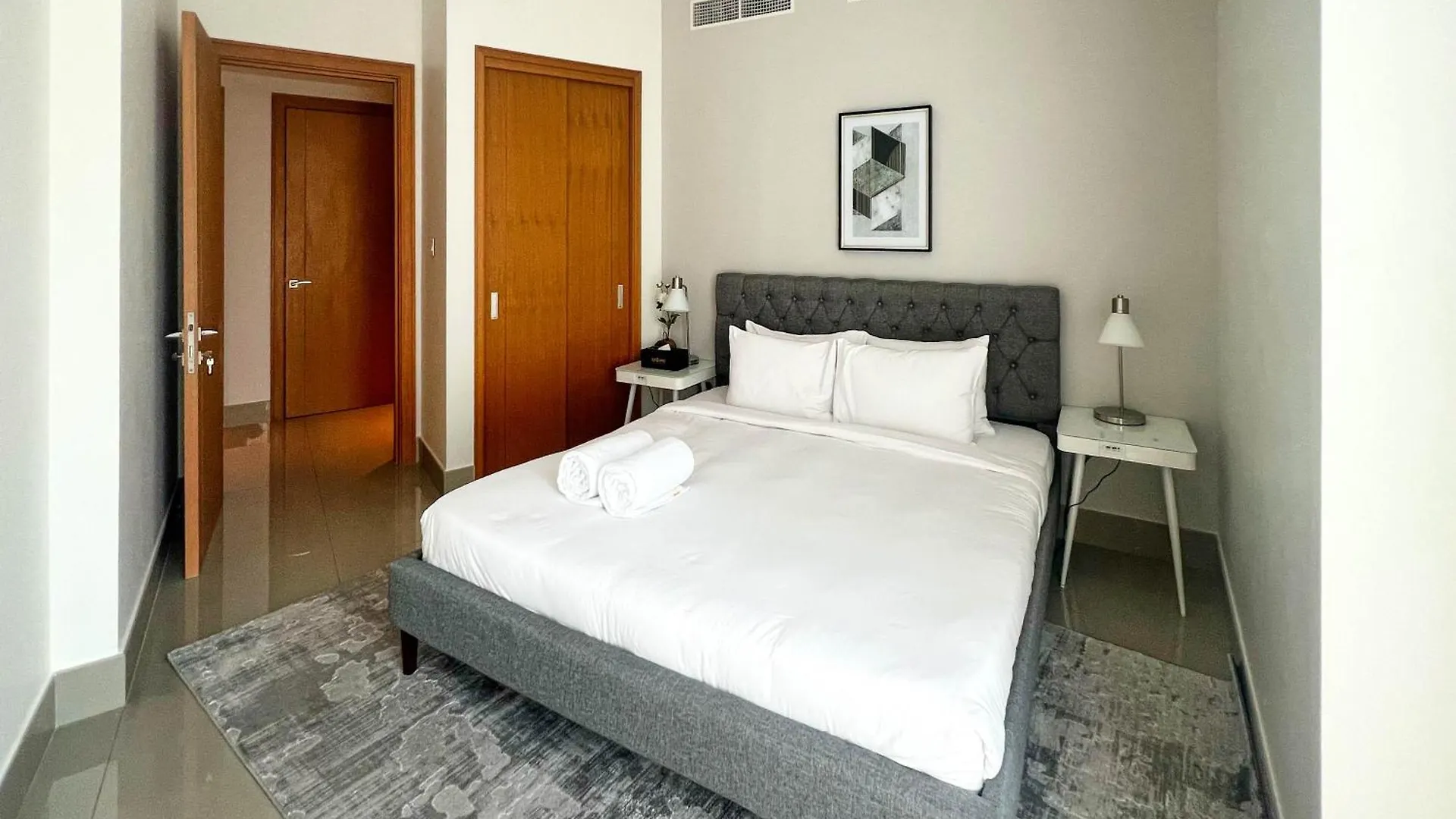Bnbmehomes - Opera Grand Dubai United Arab Emirates