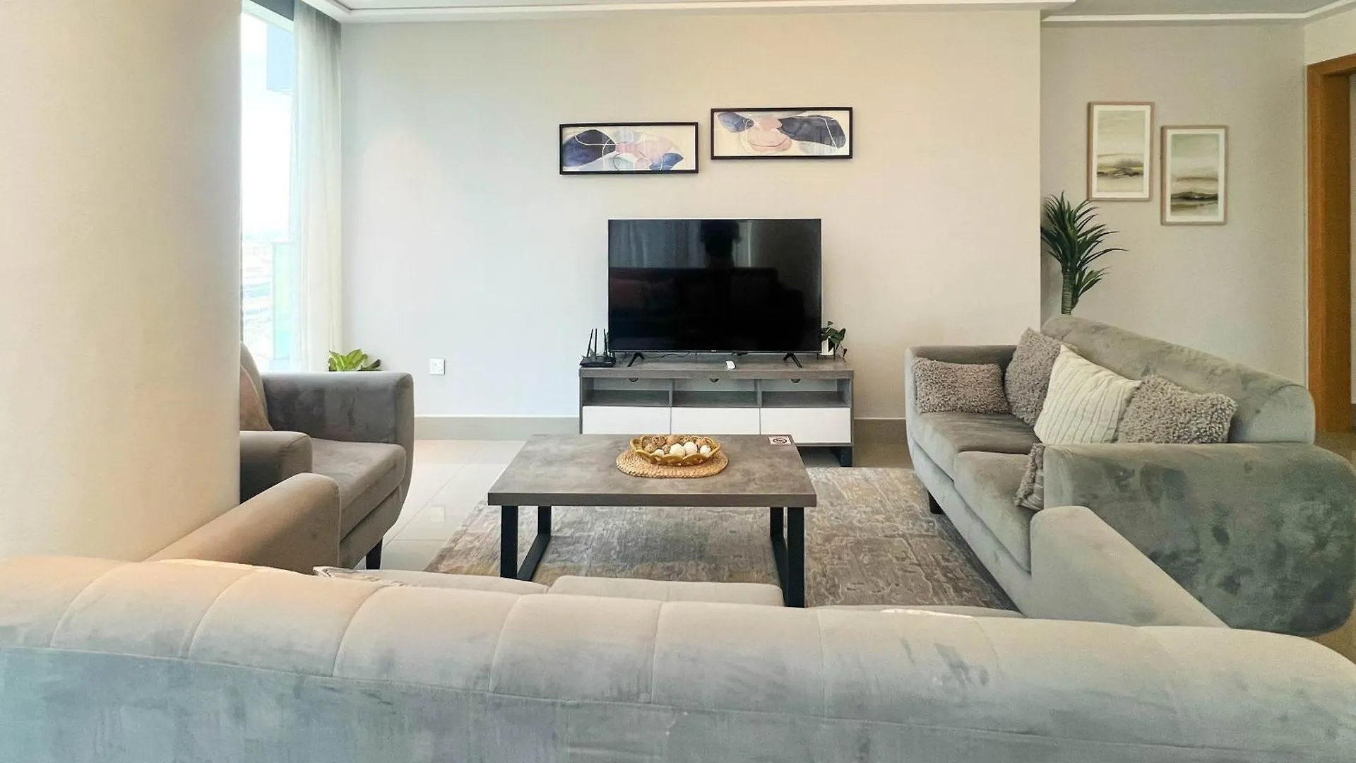 Bnbmehomes - Opera Grand Dubai Apartment
