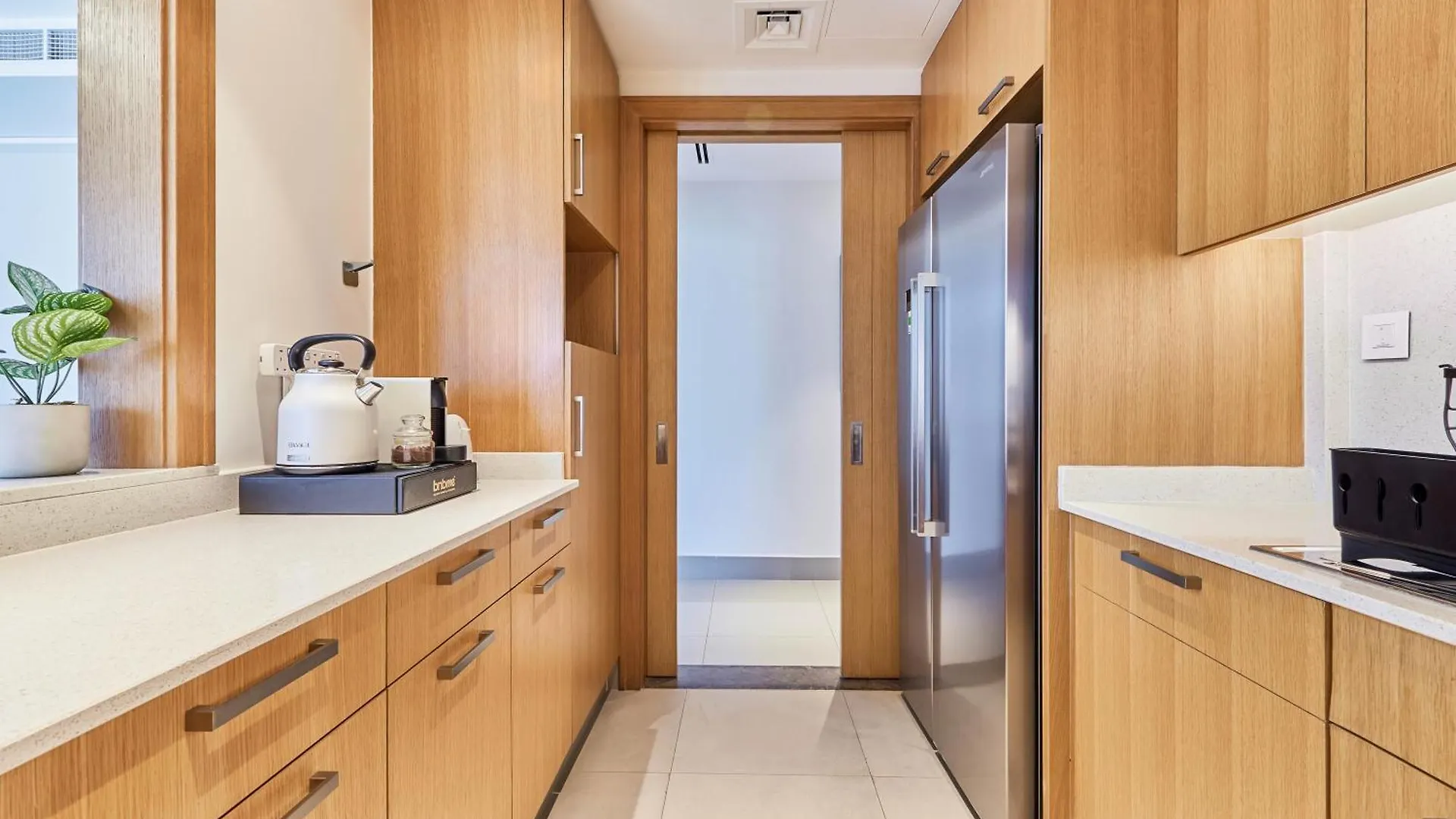 Bnbmehomes - Opera Grand Dubai Apartment