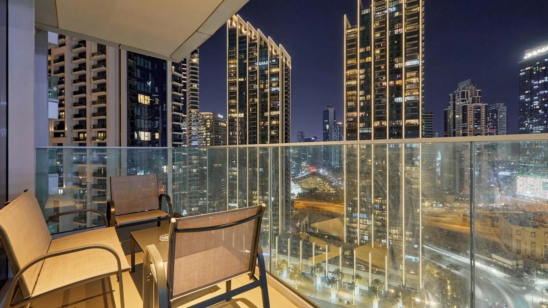 Bnbmehomes - Opera Grand Dubai 0*,