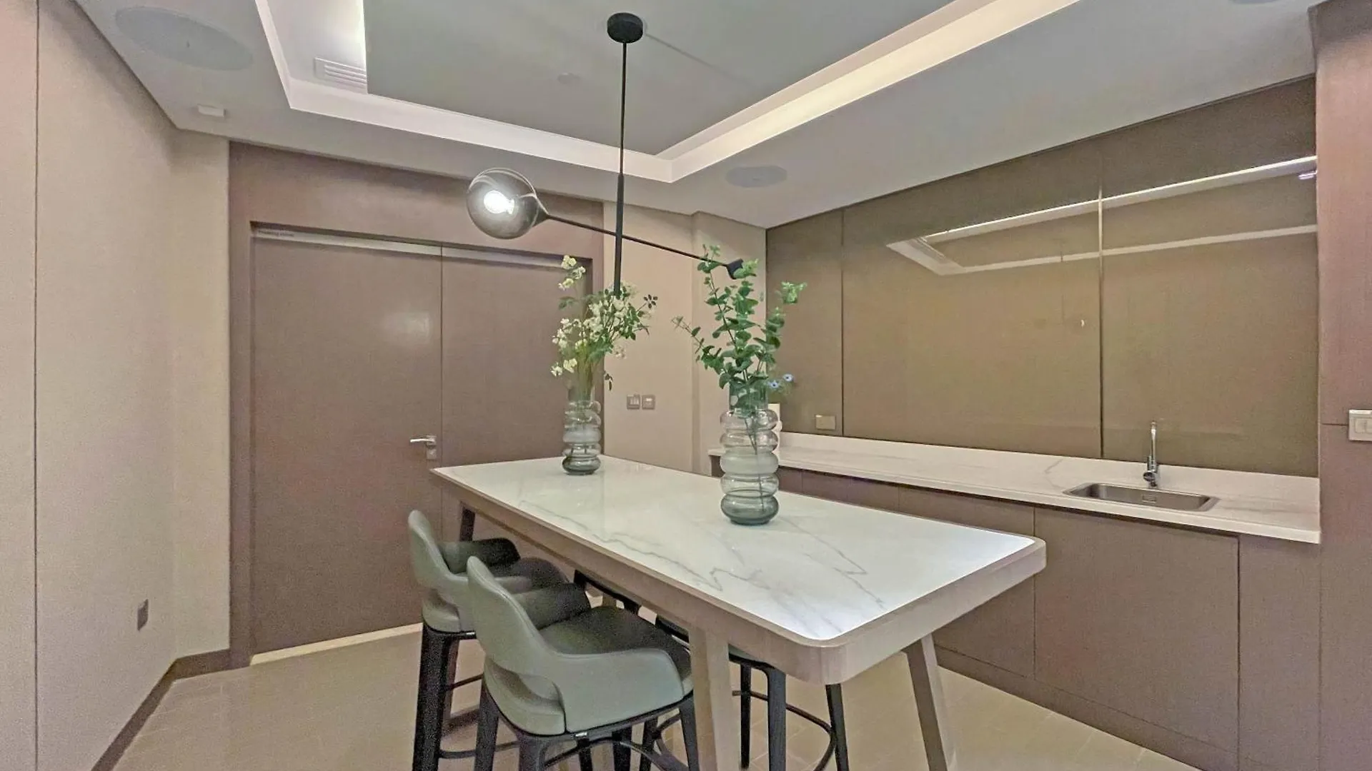 Bnbmehomes - Opera Grand Dubai United Arab Emirates